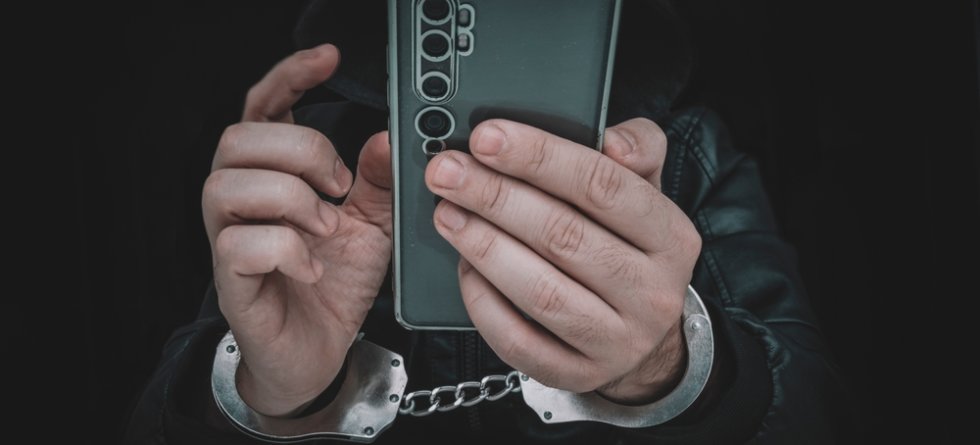 How Can I Accept Collect Calls From Jail On My Cell Phone For Free?